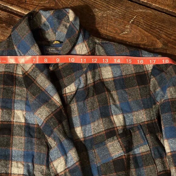 Vintage Pendleton 100% Virgin Wool Medium Men's Plaid Bath Robe. Made in US! - Picture 6 of 10